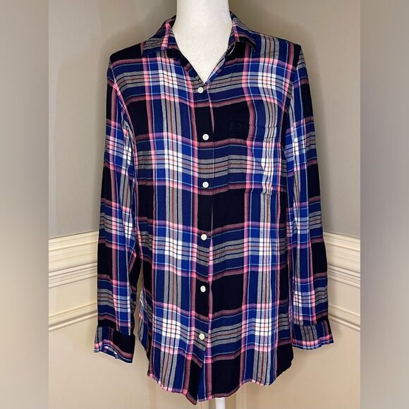 Old Navy Flannel Button Down Shirt Size Medium - Picture 1 of 5